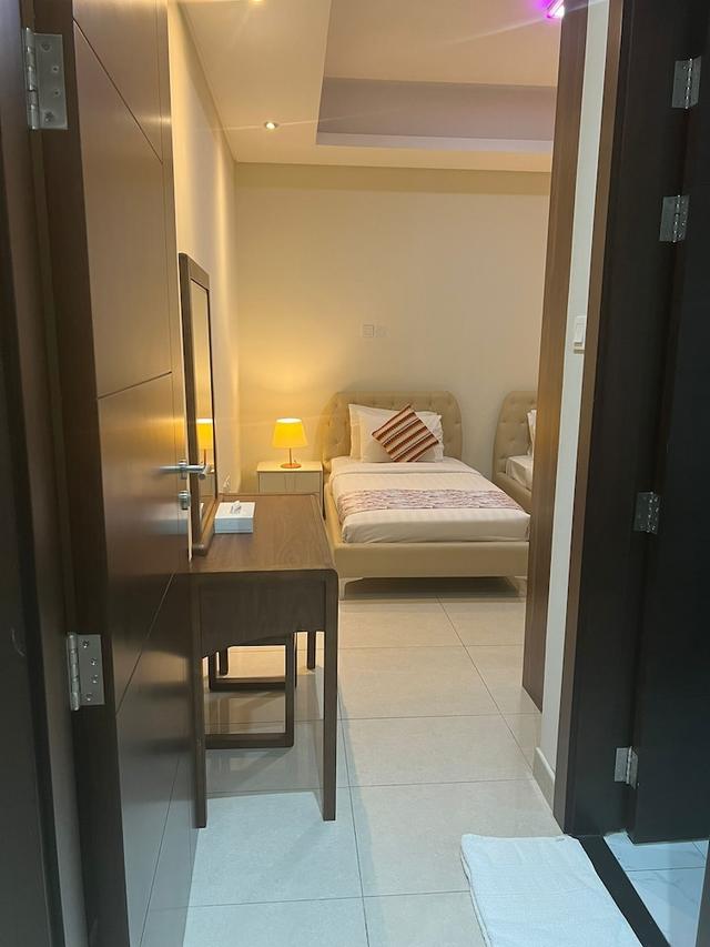 سيرياس تاور