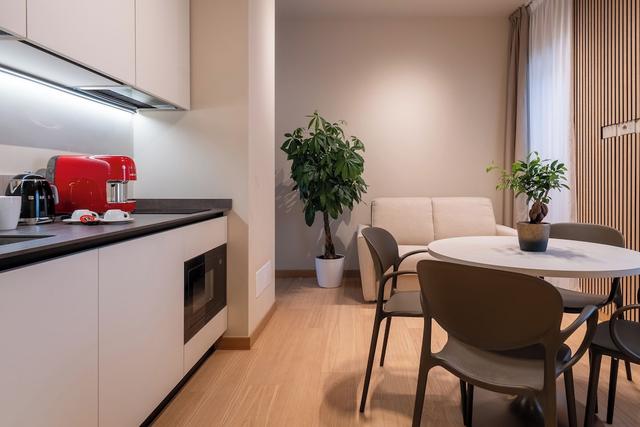 أوريانا هوميل ميلانو