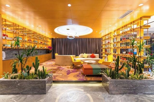 أورومكي أيربورت يينغانغ هوتل