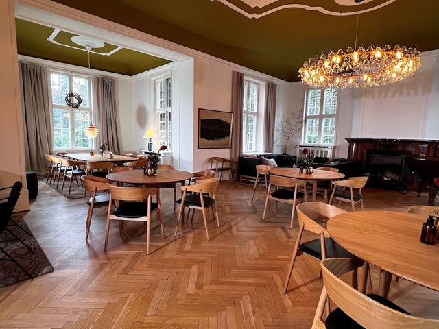 سكاريلدوس سيناتور هوتل أوج كونفرنس