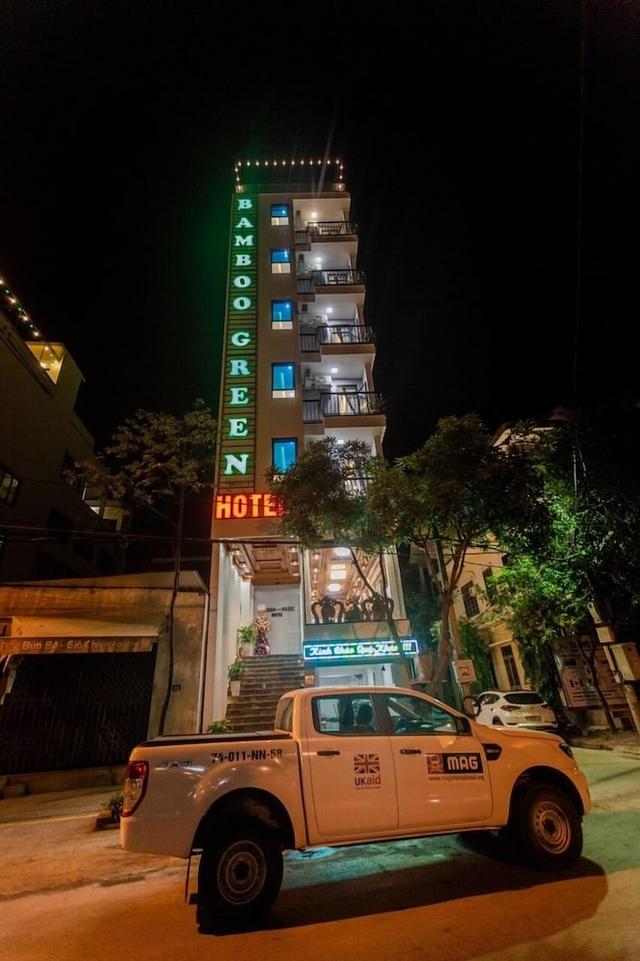 بامبو جرين هوتل