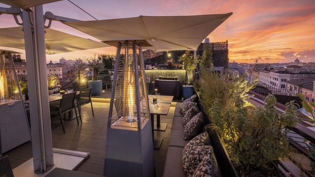 يو فيجينيري روما هوتل