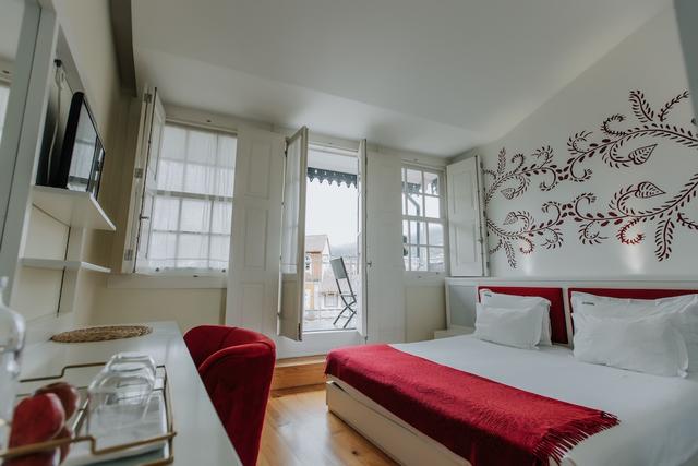 تروفادور سيتي جيست هاوس