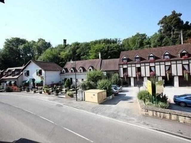 أوتل ريستوران لو بورغينيون