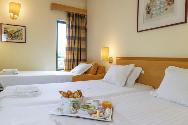 فلاج هوتل جيمارايس فافي