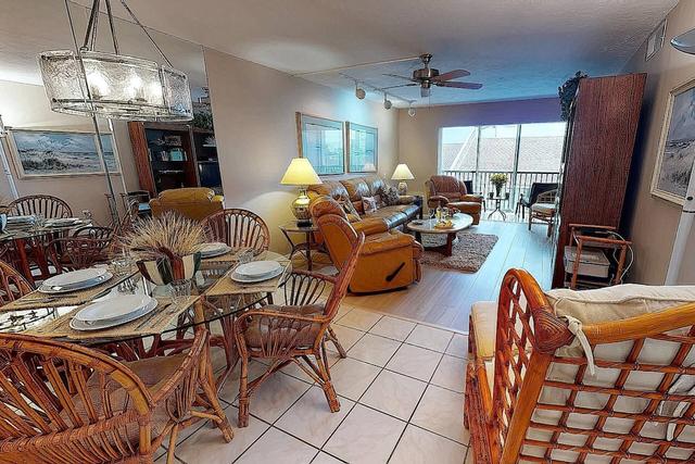 باي أوك،س س تث ف لور كورنر - إليفاتور