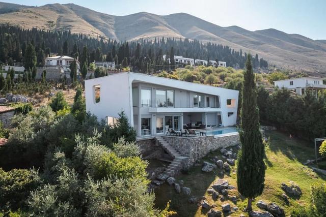 إكسكلوسيف ليك فيلا