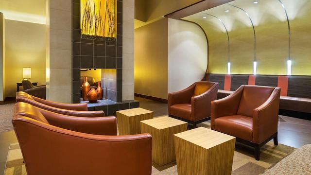 حياة بليس فورت مايرز إيسترو