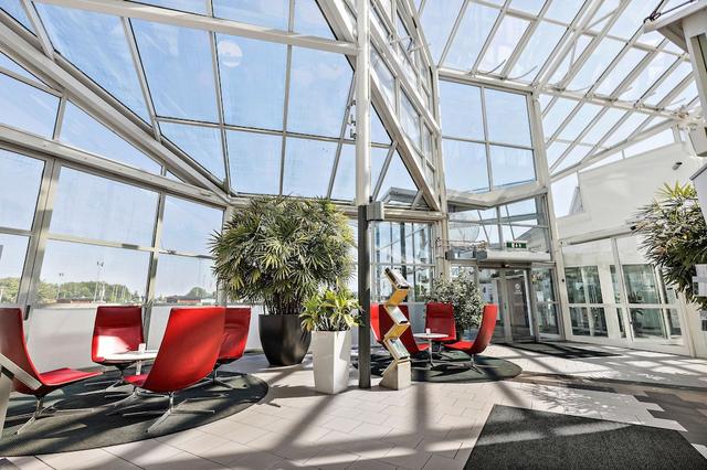 بست ويسترن يوروستوب أوريبرو