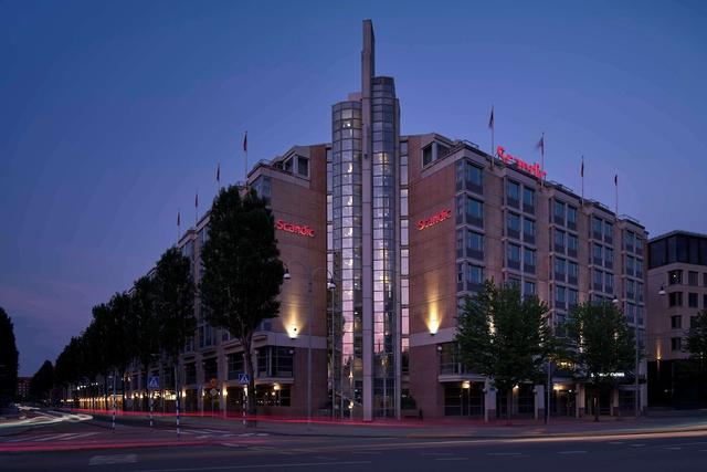 سكانديك كراون