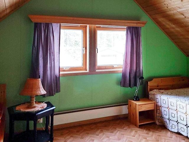 6 بيرسون هوليداي هوم إن تيساندين