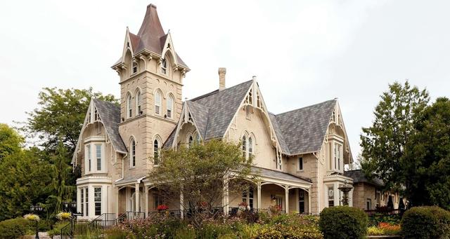 إلم هيرست إن آند سبا