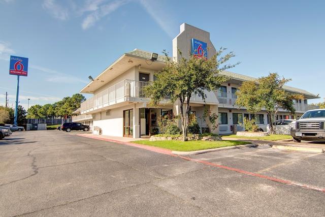 ستوديو 6 جراند برايري، تكساس