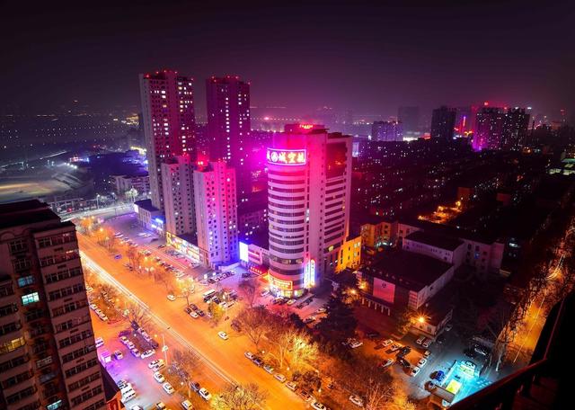 لويانغ أفياشن هوتل