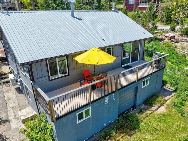 مودر 2بدن و كابين ويذ ستونينج فيوز أوف باس ليك