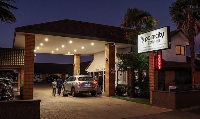 بالم سيتي موتور إن