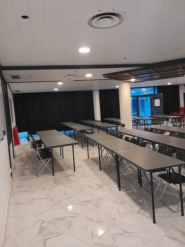 كريستال هوتل سان دينيس باسيليك