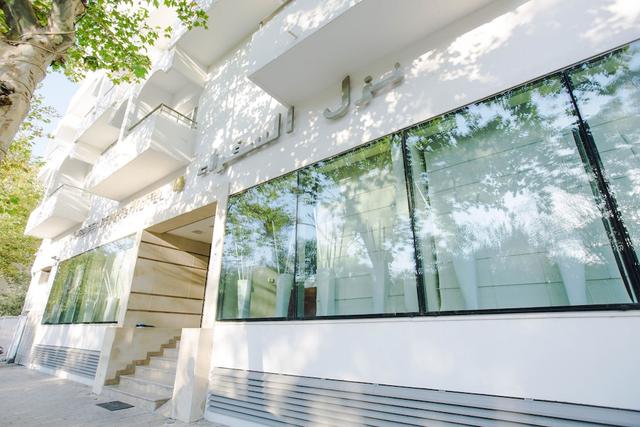 أمباسادور أوتل