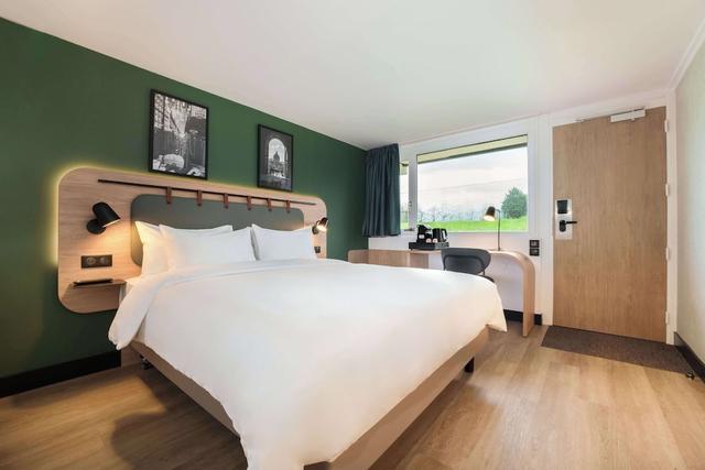 كامبانيلي ناتر - بوردو سود جرادينان تالانس