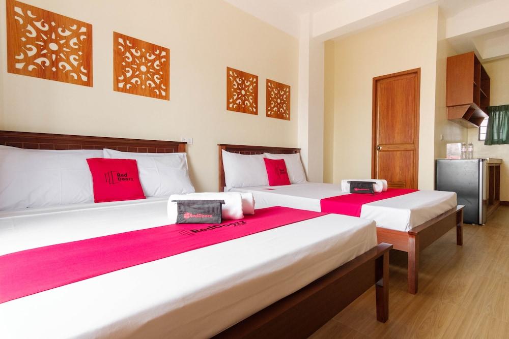 ريد دورز بلس نير جونسون آند جونسون باراناك