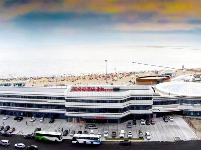 إيبيس بانجين جين بو بيتش هوتل