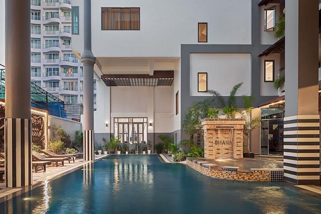 أوهانا فنوم بنه بالاس هوتل