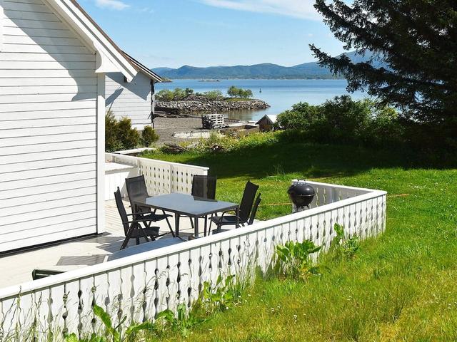 10 بيرسون هوليداي هوم إن فيفانج باي تراوم