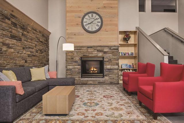 كانتري إن آند سويتس باي راديسون، كوتج غروف، مينيسوتا