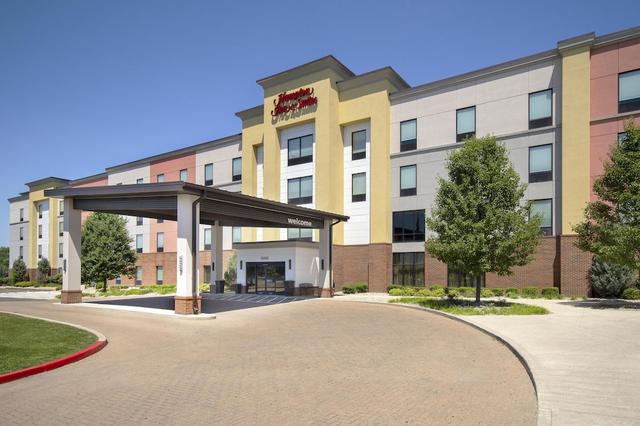 هامبتون إن آند سويتس كولومبوس سيوتو داونز