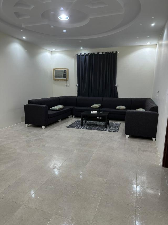 Comfy Apartment with Comfortable and Simple Furniture | 4107