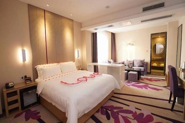 Lavande Hotel (Qingyuan Feilai Lake)