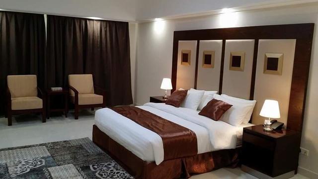 Dolphin Beach Resort