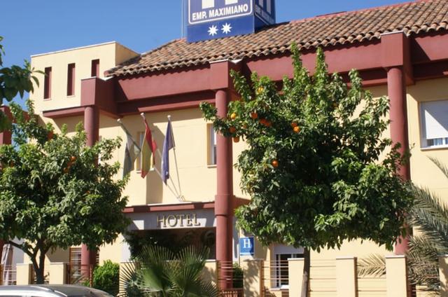 هوتل إمبيرادور ماكسيميانو هيركليو