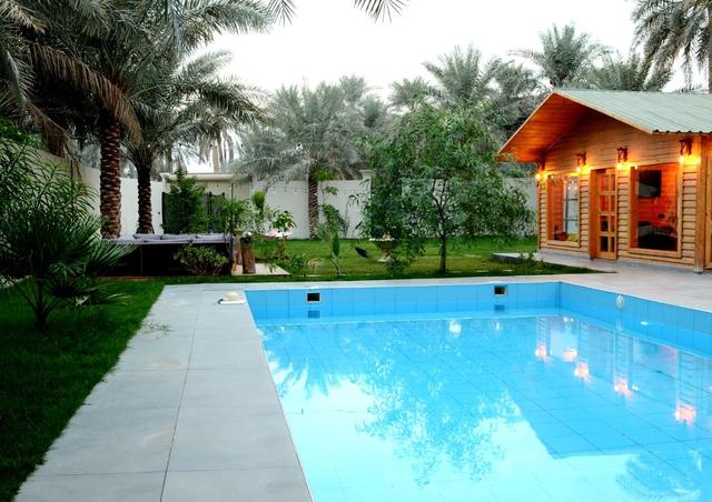 Comfy Chalet with Pool | 2850