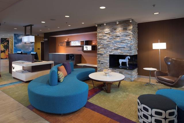 فيرفيلد إن آند سويتس هوما ساوث إيست