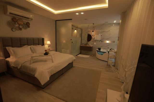 Elegant Chalet with Comfortable and Simple Furniture | 2447
