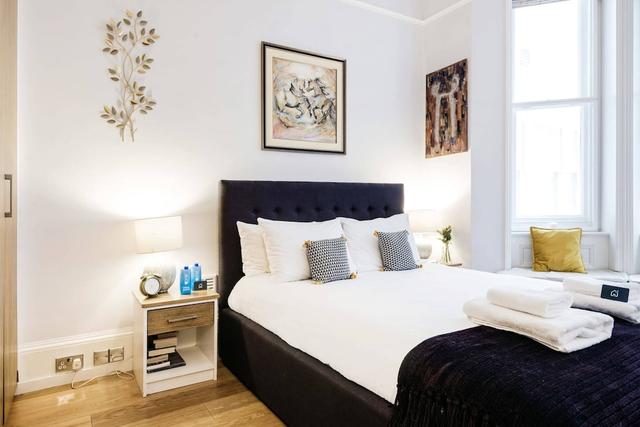 برايت آند مودرن مايفير أبارتمنت