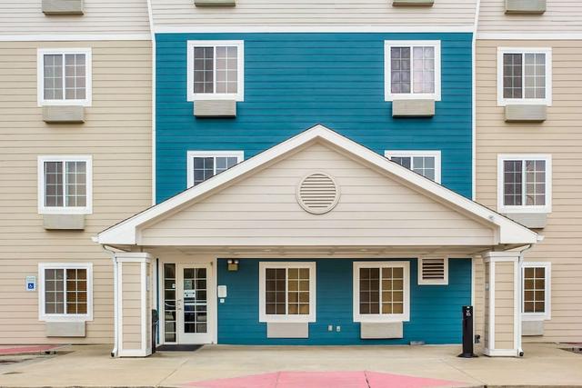 وود سبرنج سويتس كونرو