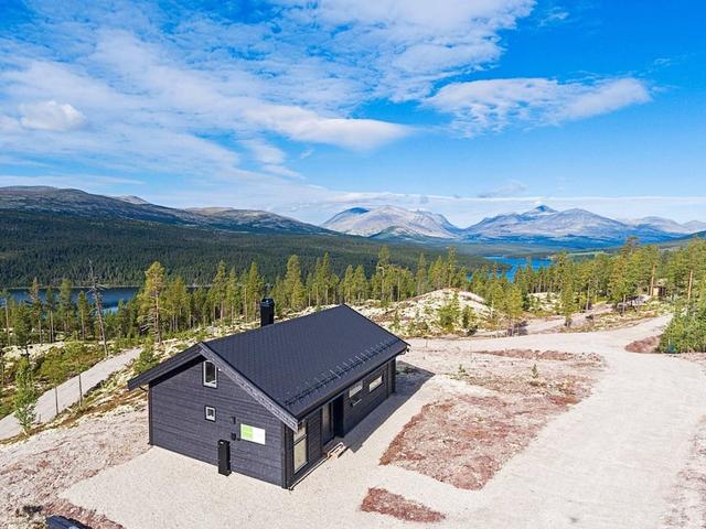 6 بيرسون هوليداي هوم إن سوليا باي تراوم