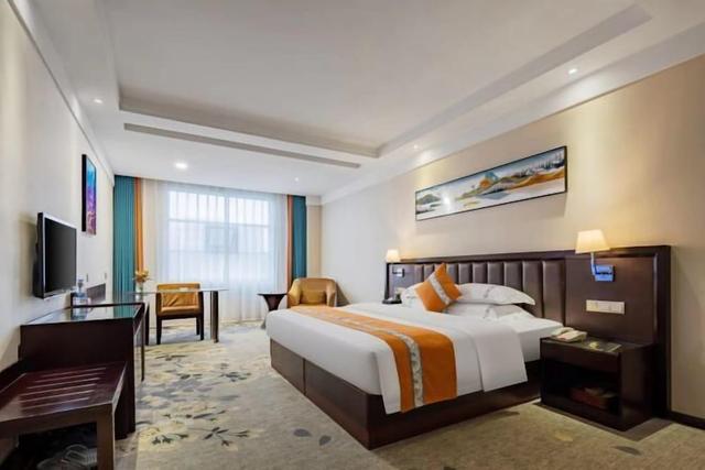 Yiyang Hotel (Yiling Wanda Plaza, Yichang Three Gorges Enterprise Base)