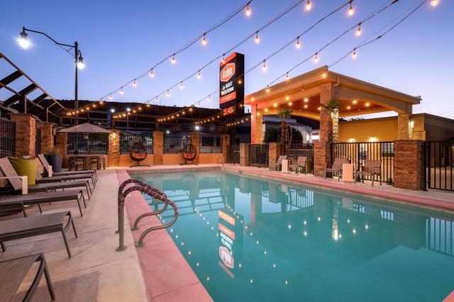 أيدن من بيست ويسترن في سانت جورج