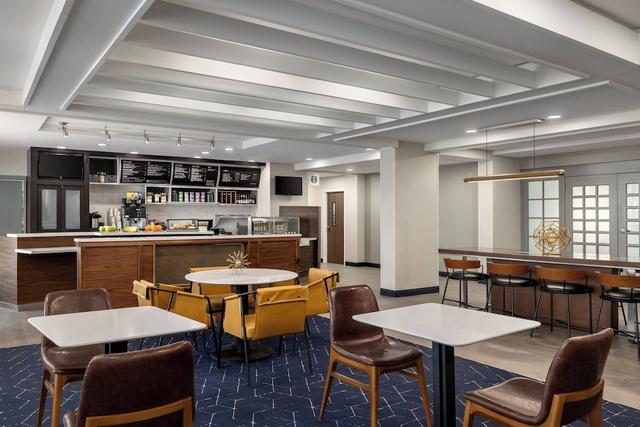 كورتيارد باي ماريوت كوكومو