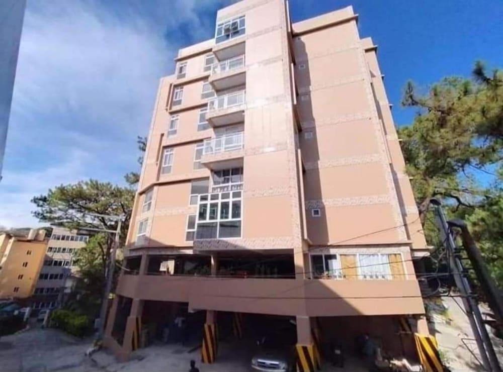 جراند فيو ريزيدنسيز نير برنهام بارك