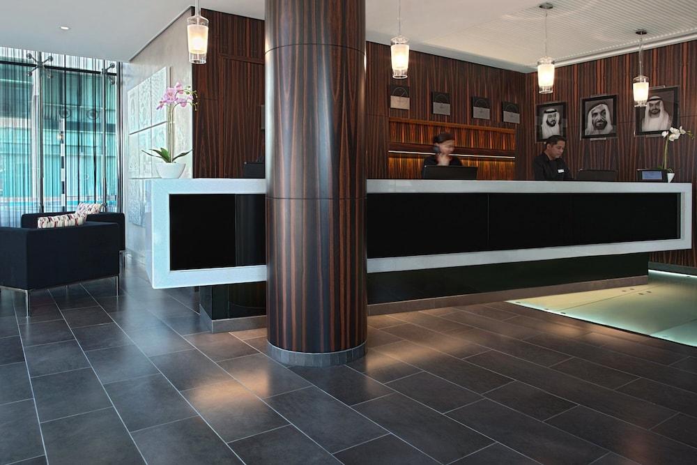 Centro Al Manhal by Rotana