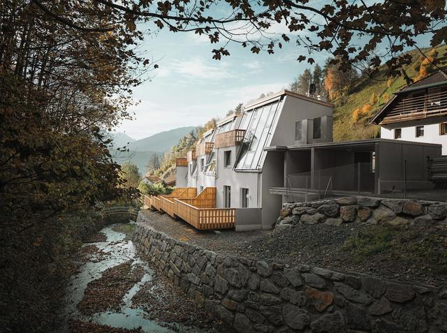 موندهولس - أيربان إن 24-7