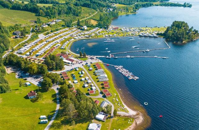 فيرست كامب نورسيو تيليمارك