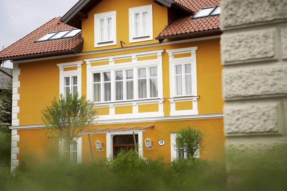 فيلا سيكوني من داس جروني هوتل زور بوست