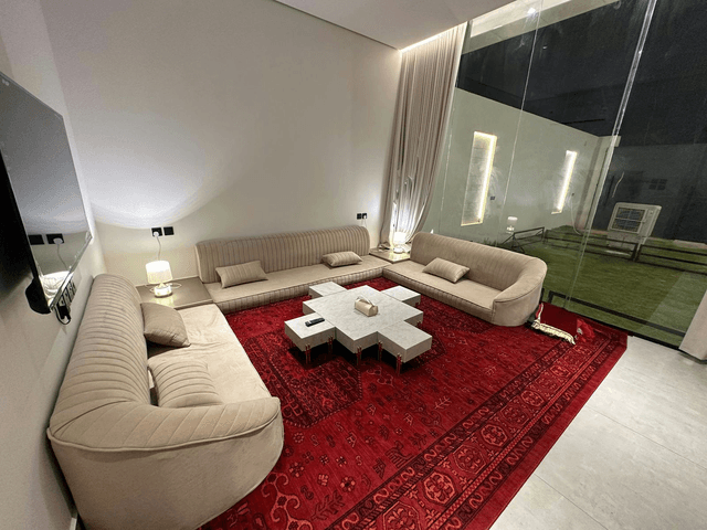 Elegant Istiraha with Pool | 4926