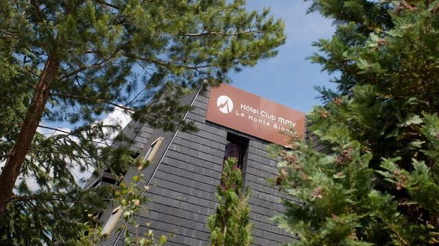 أوتل كلوب إم إم في لو مونتي بيانكو