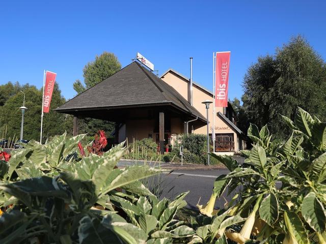 إيبيس إجليتونز